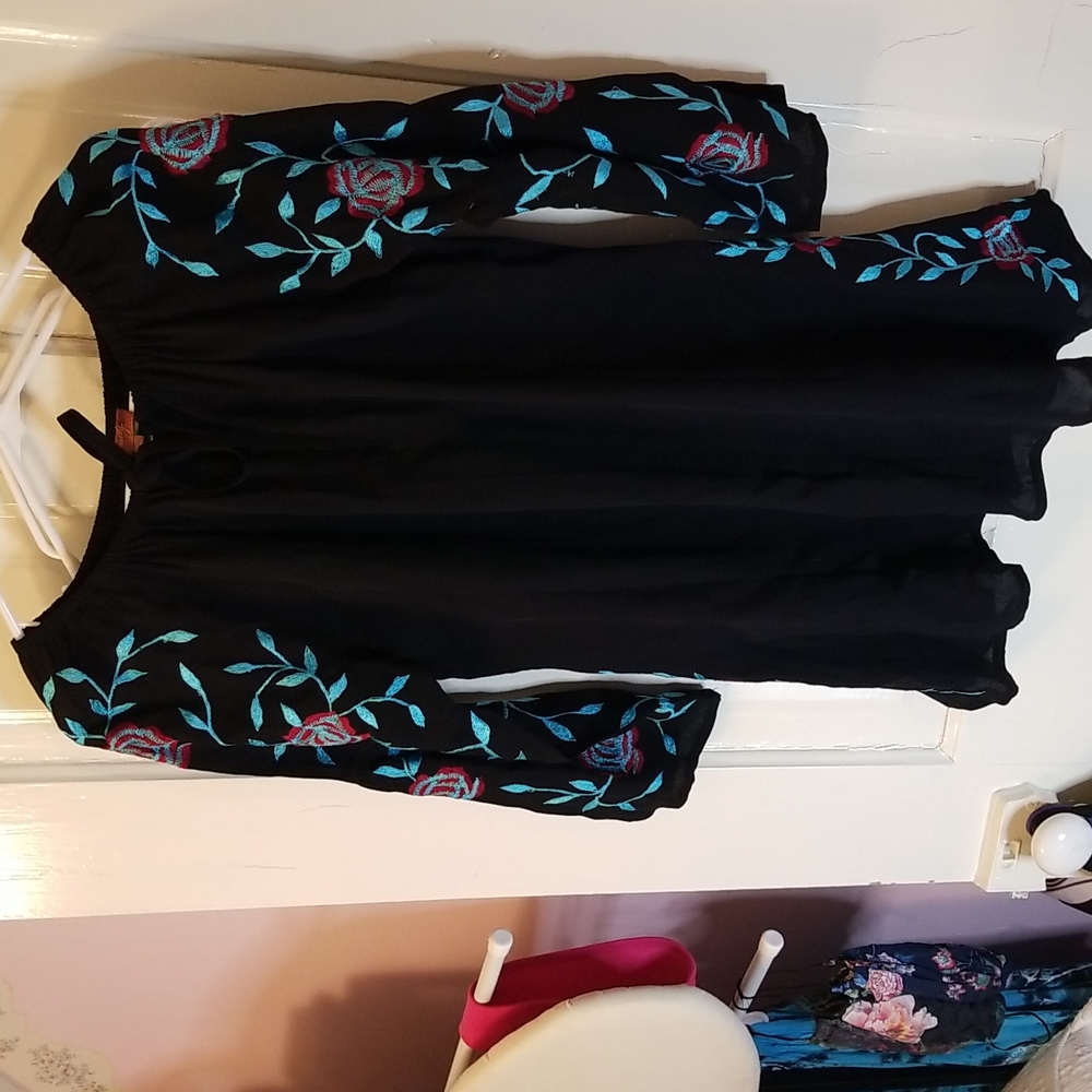Scully top